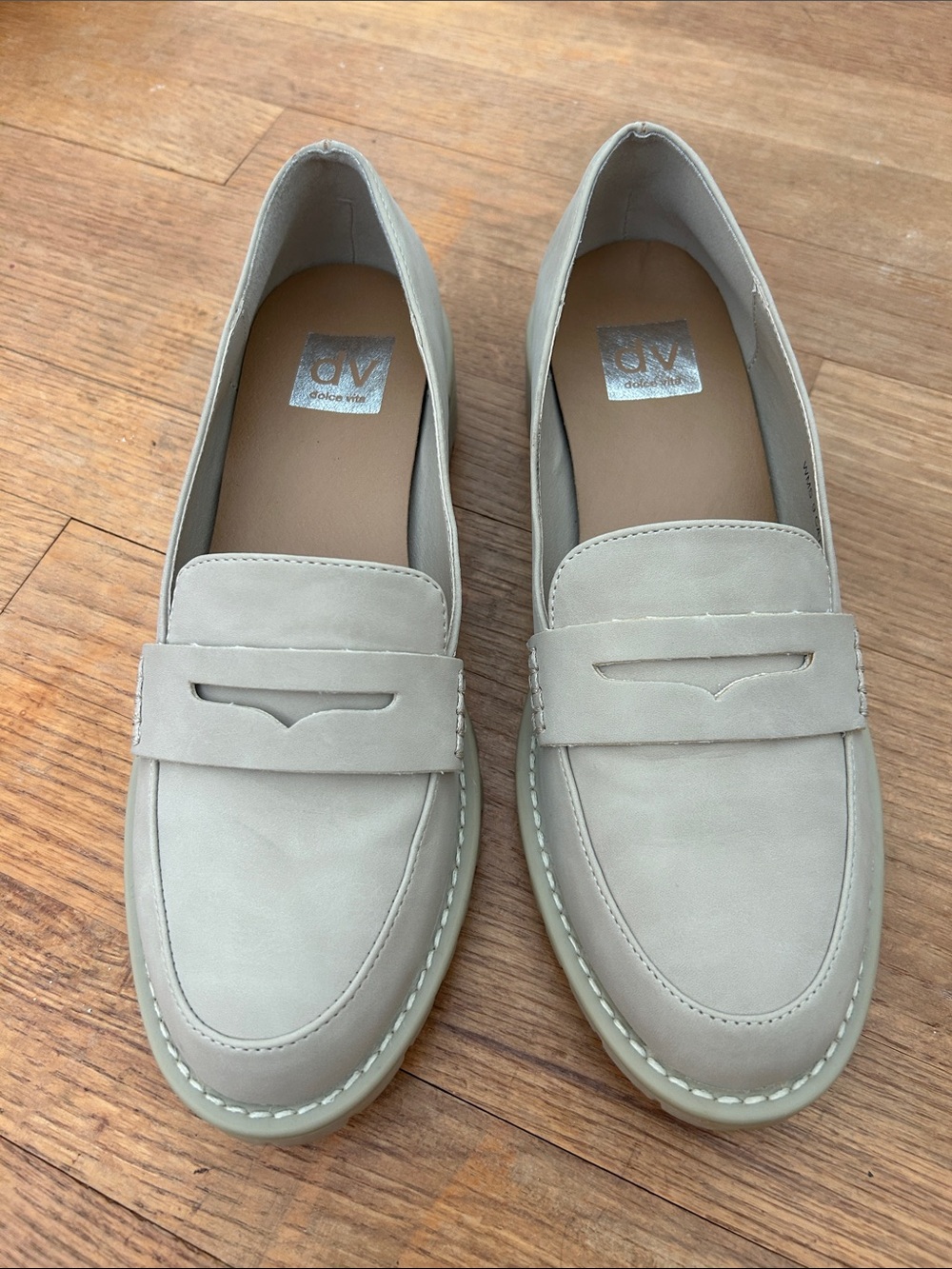 DV by Dolce Vita Catalina Dune Faux Leather Penny Loafers - 9